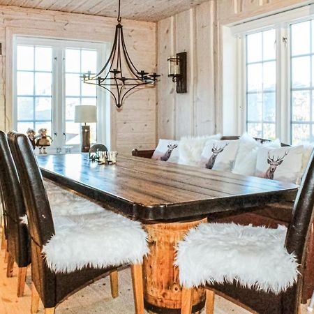 5 Bedroom Nice Home In Matredal Exterior foto